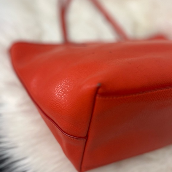 Coach #F37785 Vibrant Red Tote Bag - Picture 4 of 13